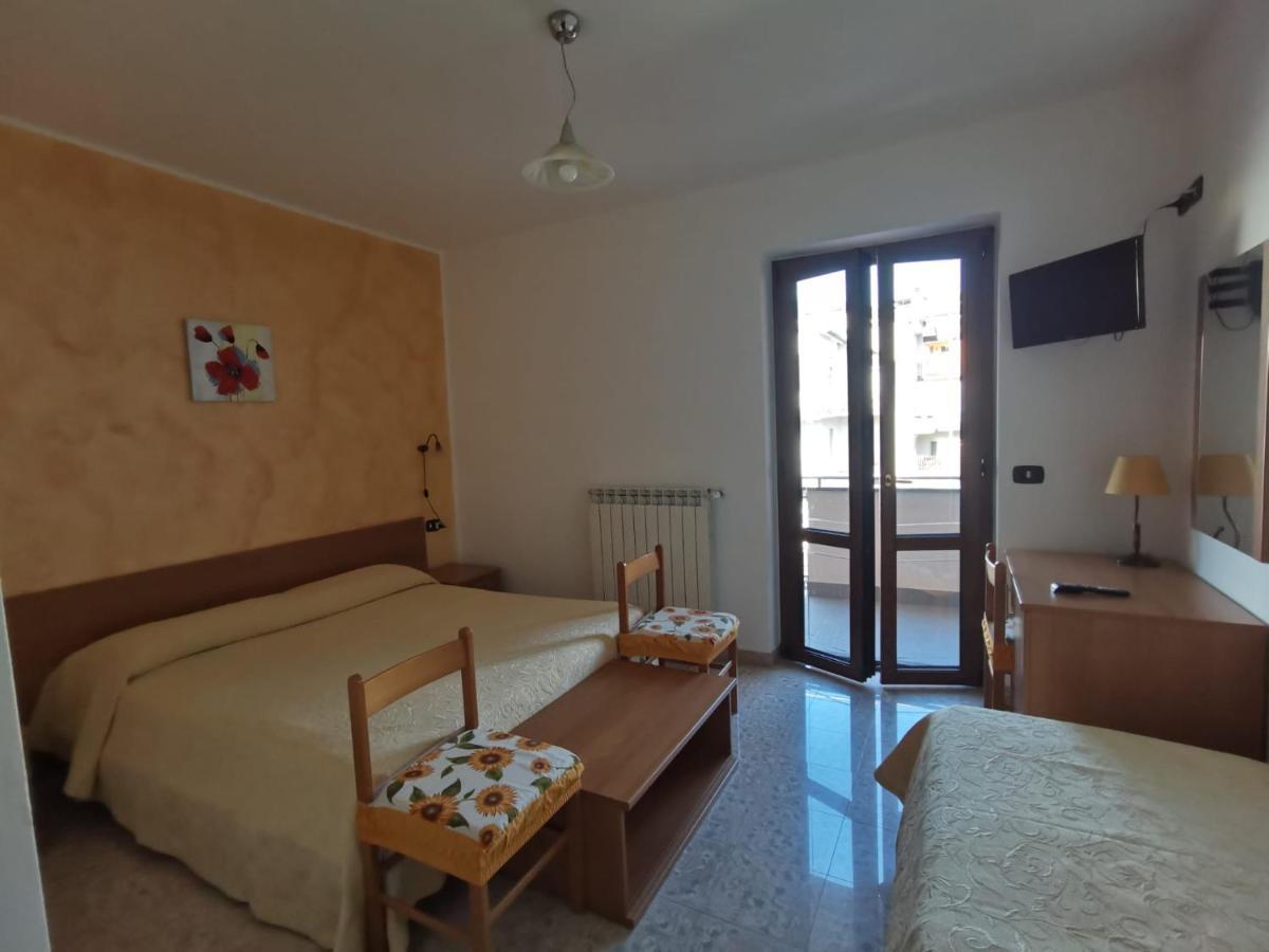 Hotel Edelweiss Laino Borgo Exterior photo